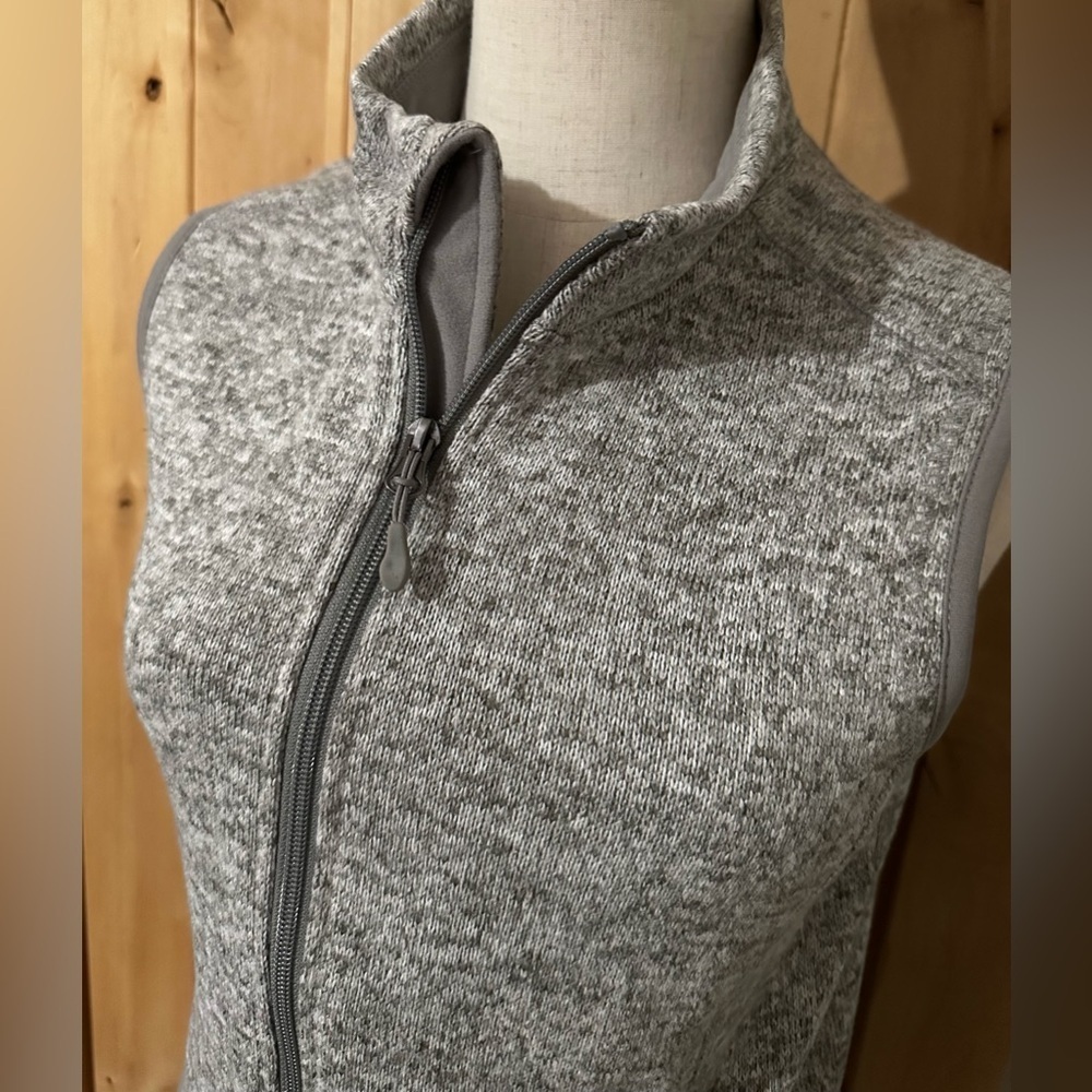 Charles River Apparel Women’s Pacific Grey Heathered Vest XS - Picture 3 of 7